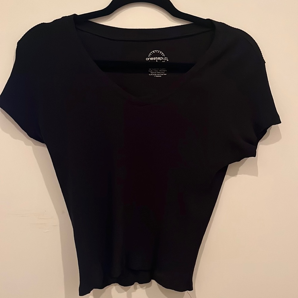 ribbed black crop top